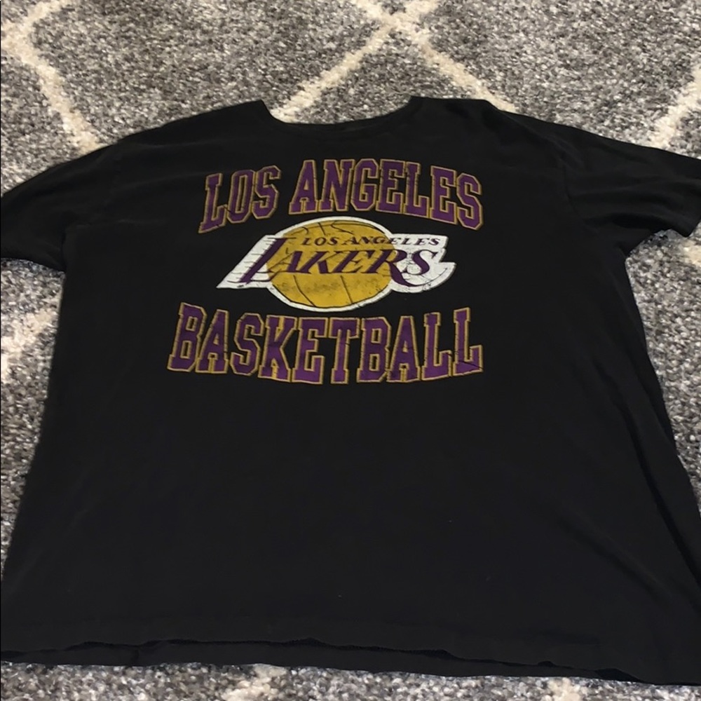 Vintage lakers t shirt
